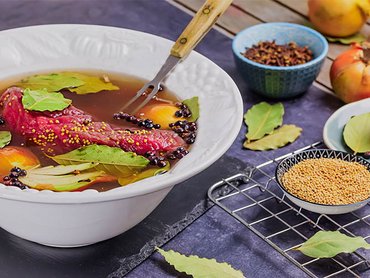 Sauerbraten einlegen